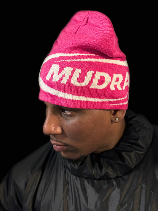 OVAL LOGO ROSE KNITTED BEANIE